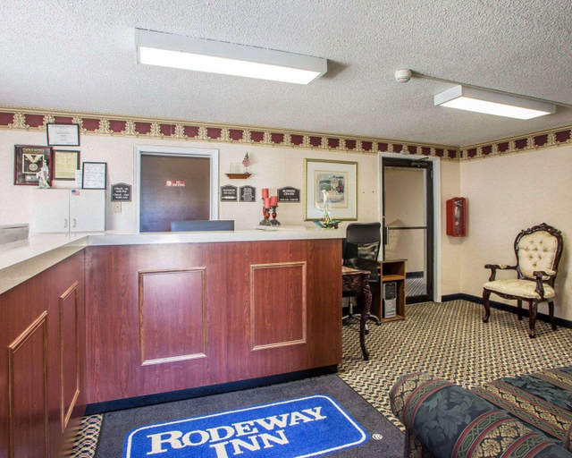 Public Area 3, Red Roof Inn & Suites Vineland - Buena, Atlantic