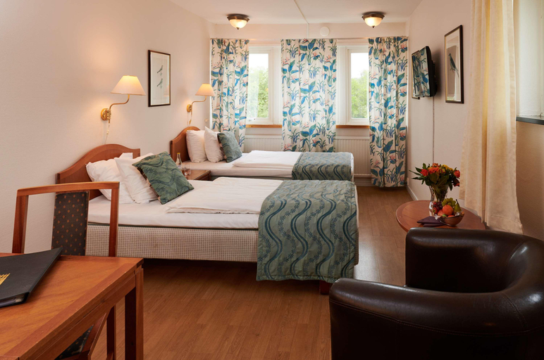 Others 5, Hotel Fars Hatt, Kungälv