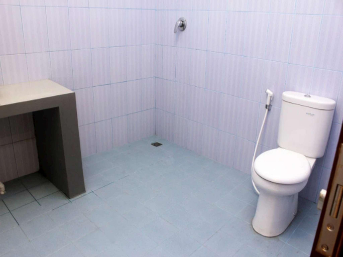 Bathroom, Budidin Homestay, Badung