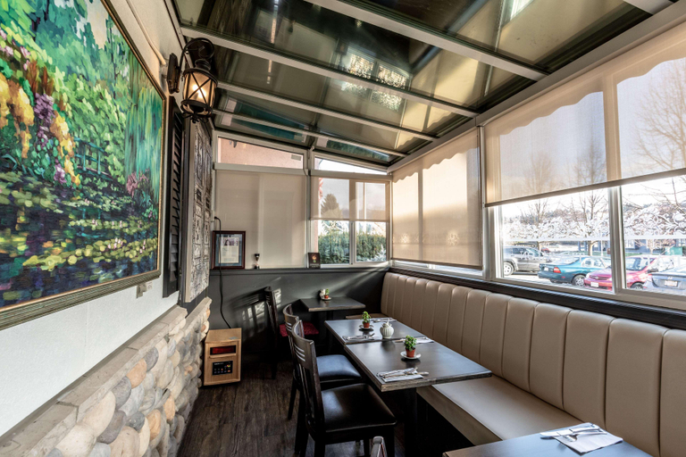 Food & Drinks 5, Prestige Harbourfront Resort, Columbia-Shuswap