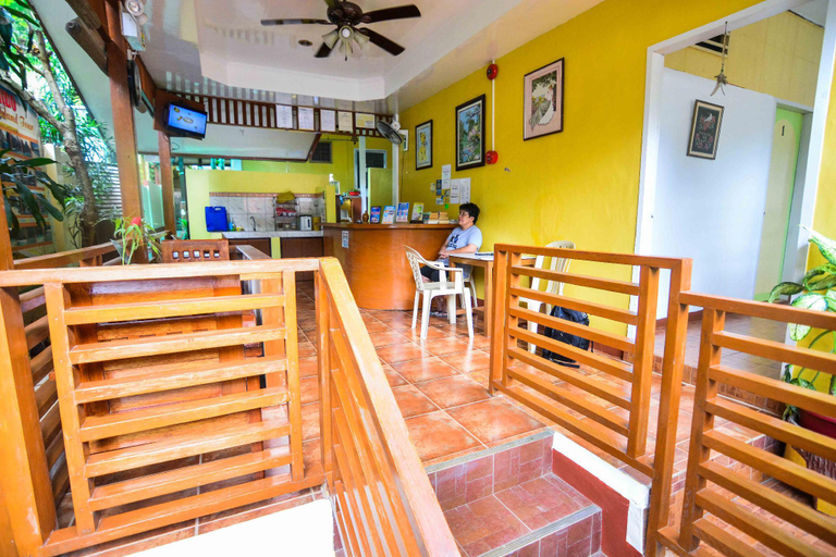 Public Area 3, Casa Yolanda, El Nido