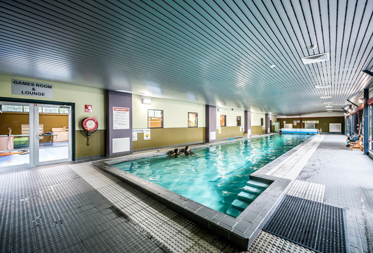 Sport & Beauty 4, Lake Pedder Chalet, Derwent Valley