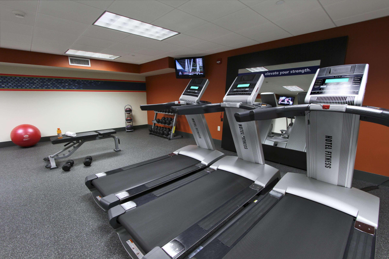 Others 5, Hampton Inn & Suites Rockville Centre, Nassau