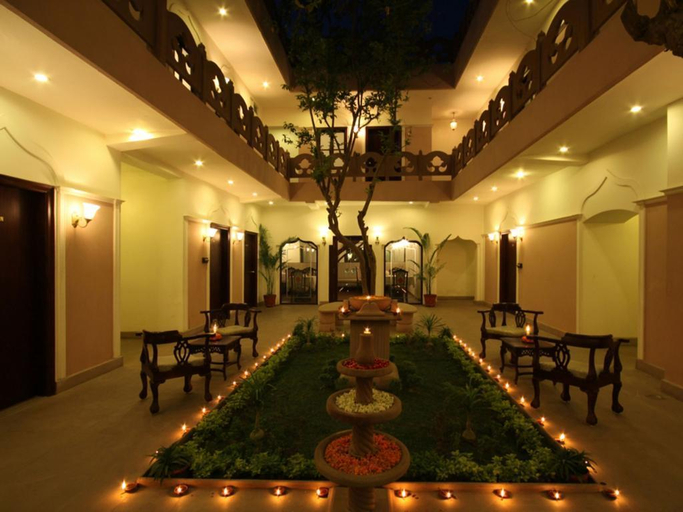 Business Facilities