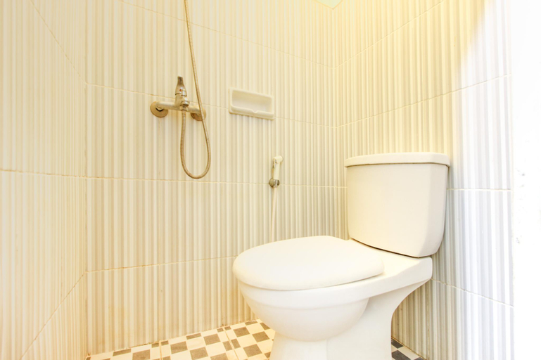 Bathroom 3