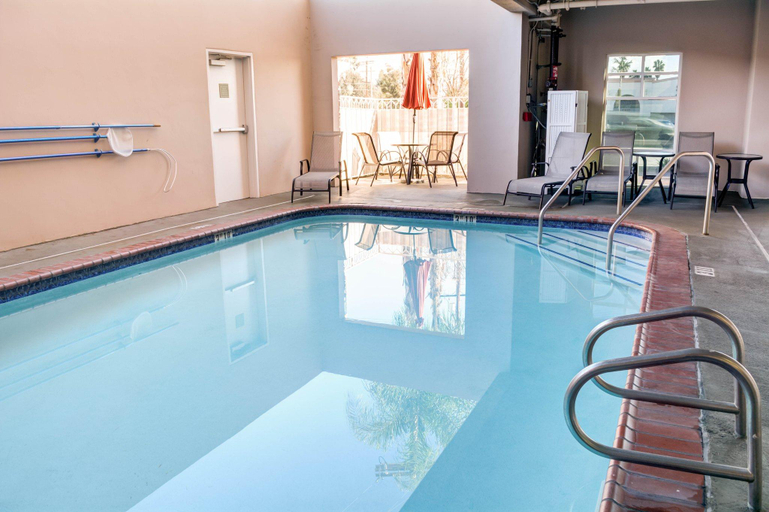 Sport & Beauty 5, Comfort Inn&Suites Universal N. Hollywood Burbank, Los Angeles