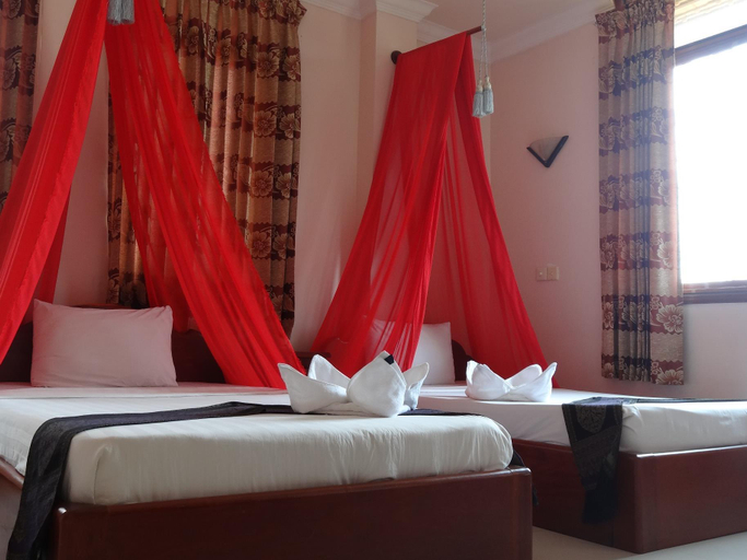 Bedroom 3, Golden Noura Villa & Restaurant, Phnom Penh