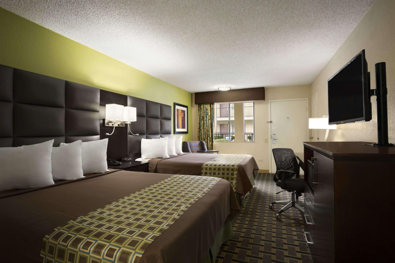 Bedroom 3, Days Inn by Wyndham Dallas Irving, Irving