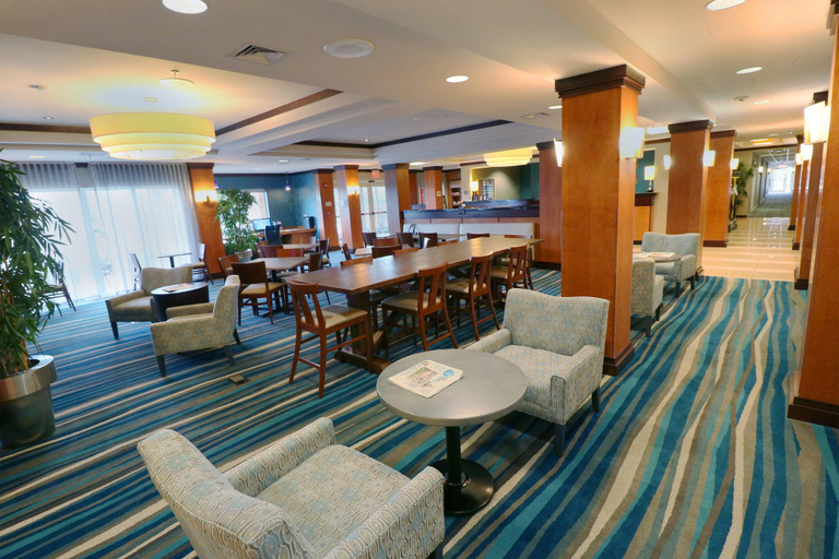 Food & Drinks 5, Fairfield Inn & Suites Des Moines Airport, Polk