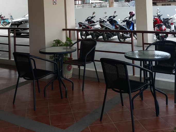 Food & Drinks, Aspen Residence, Muang Chon Buri