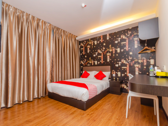 Bedroom 6