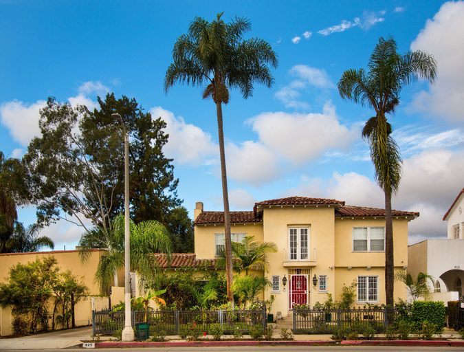 Exterior & Views 1, Cinema Suites Bed & Breakfast, Los Angeles