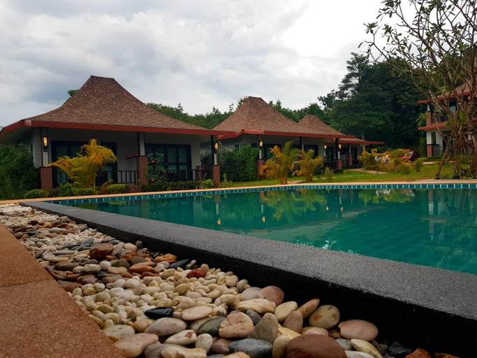 Sport & Beauty 5, Poochommhok Resort, Sangkhla Buri