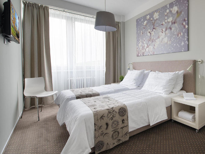 Bedroom 3, Energe, Praha 17