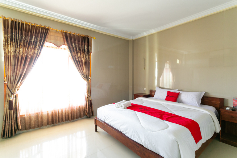 Bedroom 8