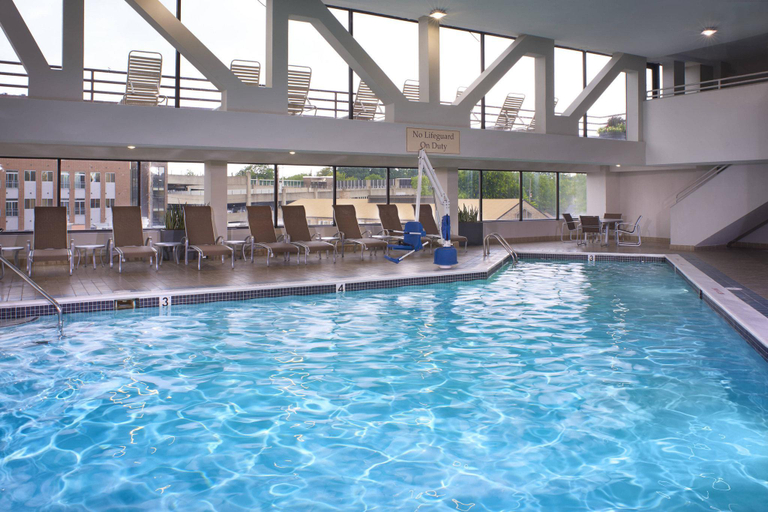 Sport & Beauty 3, Marriott East Lansing at University Place, Ingham