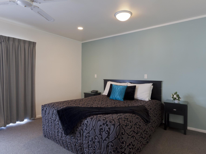Bedroom 2, Camelot on Ulster, Hamilton