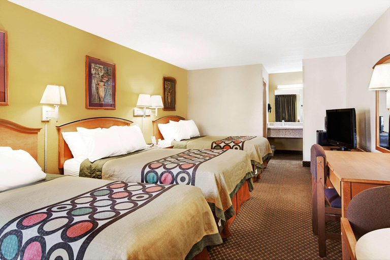 Bedroom 3, Super 8 By Wyndham Charlotte Downtown Area, Mecklenburg