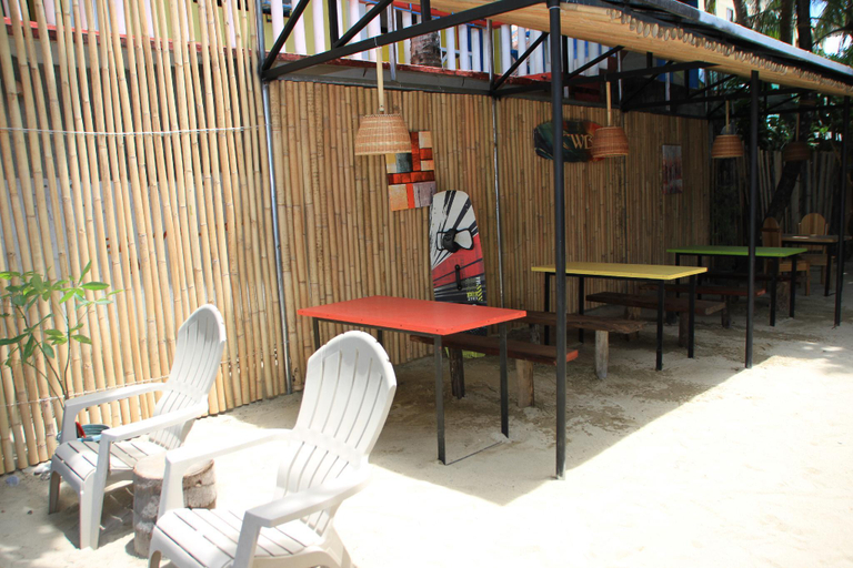 Food & Drinks 2, Mendelluke Suites, Puerto Galera