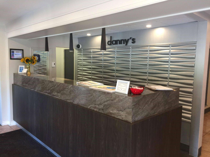 Public Area 2, Dannys Hotel Suites SureStay Collection by BW, Gloucester