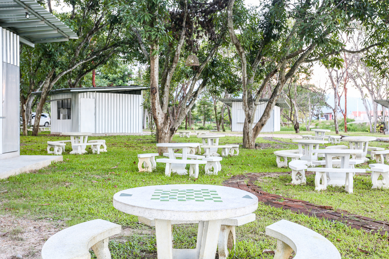 Public Area 2, Ban Suan Lung Mike, Hang Dong
