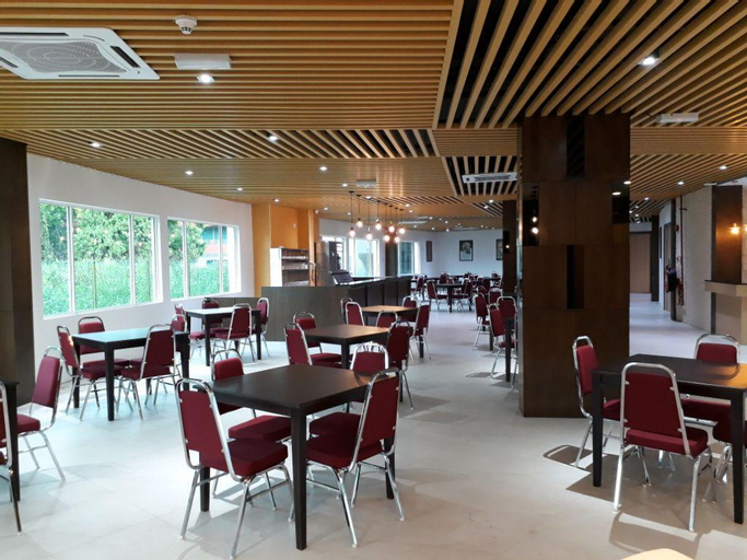 Food & Drinks 5, D Arc Hotel, Penampang