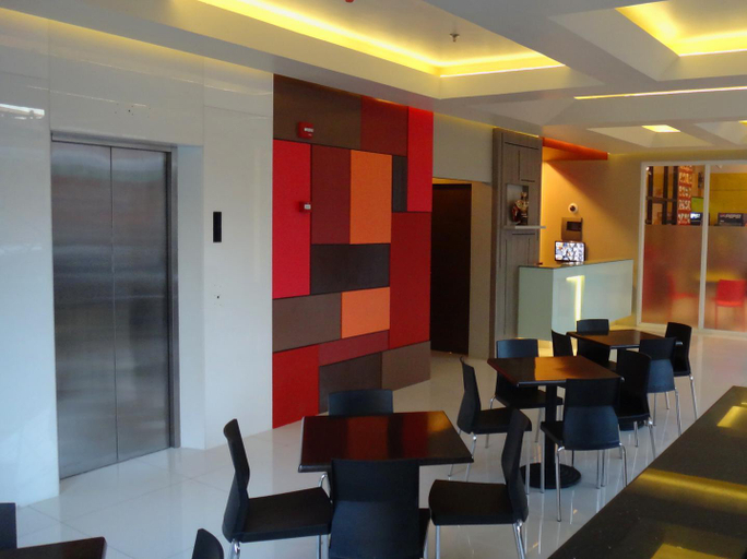 Public Area 2, Adelfa Hotel, Cebu City