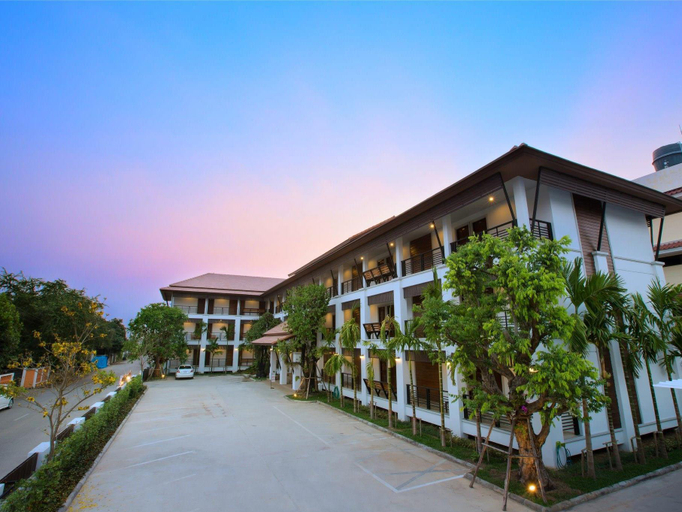 Exterior & Views 2, At home boutique, Muang Lampang