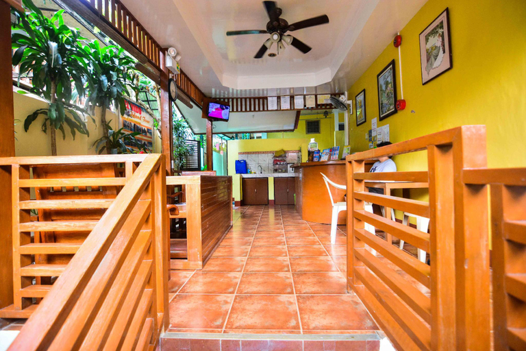 Public Area 4, Casa Yolanda, El Nido