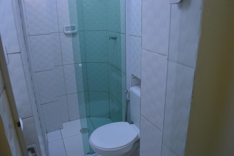 Bathroom 4, Calstar, São Paulo