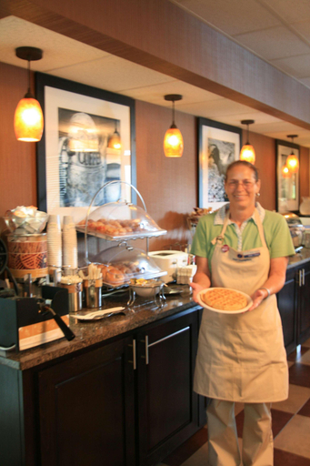Food & Drinks 5, Hampton Inn by Hilton Clarksville, Johnson