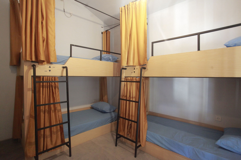 Bedroom 23