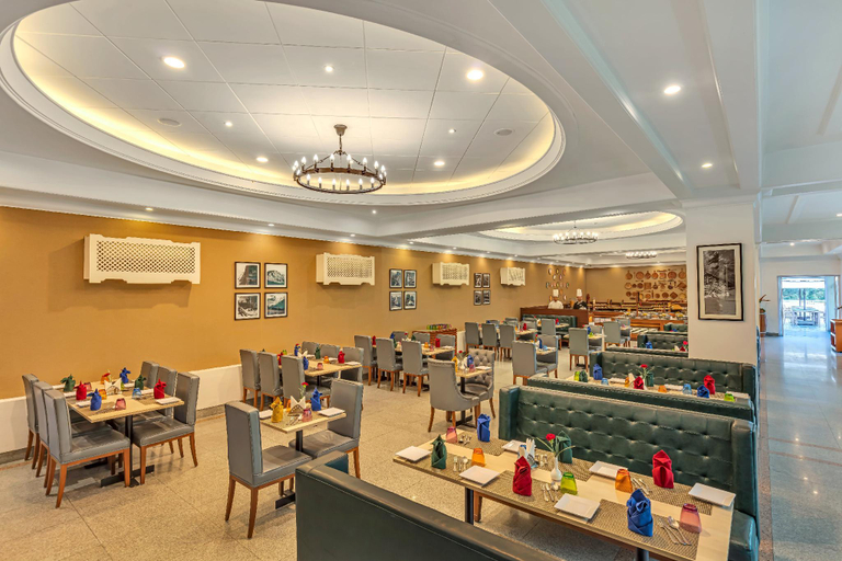Food & Drinks 5, Club Mahindra Kandaghat, Shimla
