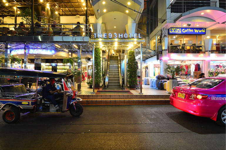 The 93 Hotel, Ratchathewi