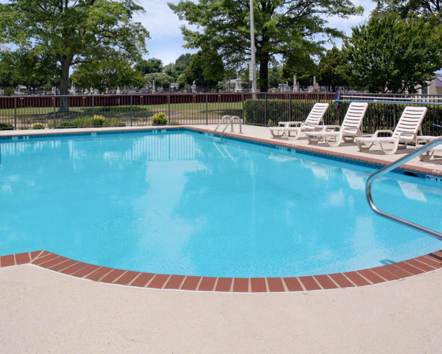 Sport & Beauty, Quality Inn Olde Town, Portsmouth