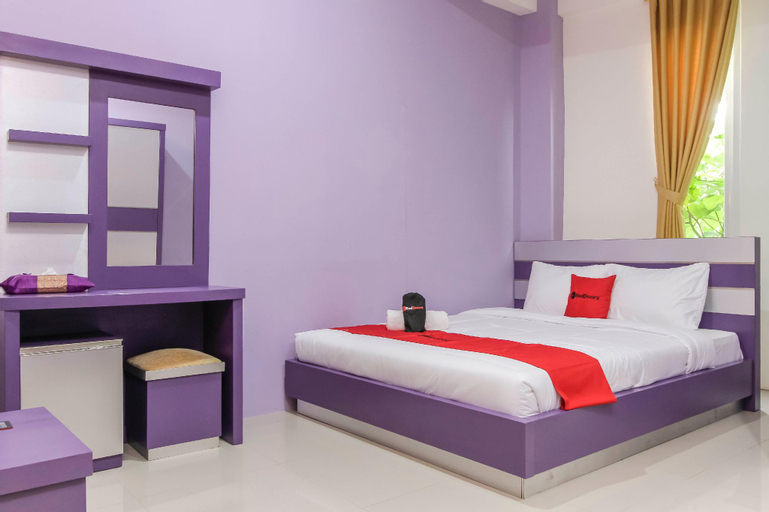 Bedroom 8