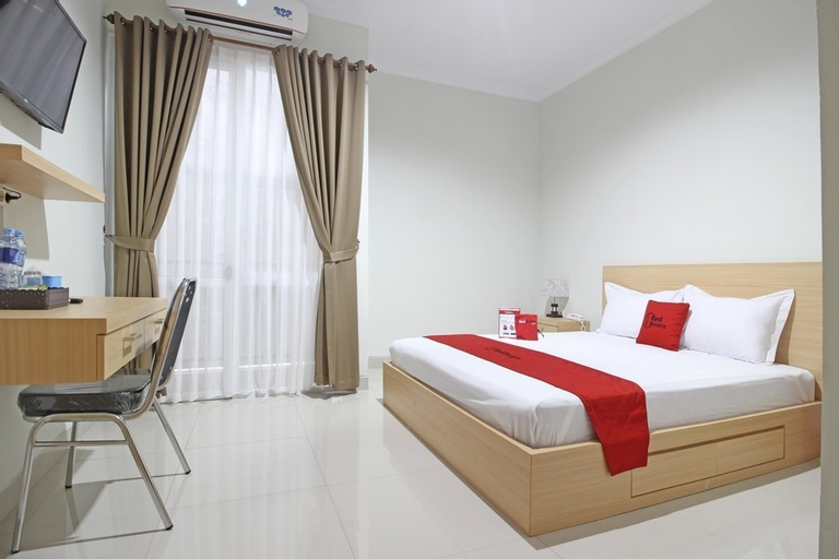 Bedroom 12