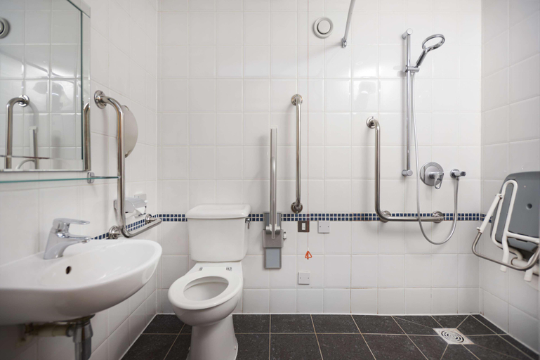 Bathroom 5, Doubletree by Hilton Coventry, Warwickshire