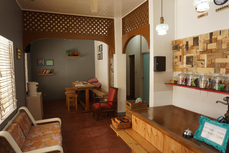 Public Area, Jiji's Hostel, Lapu-Lapu City
