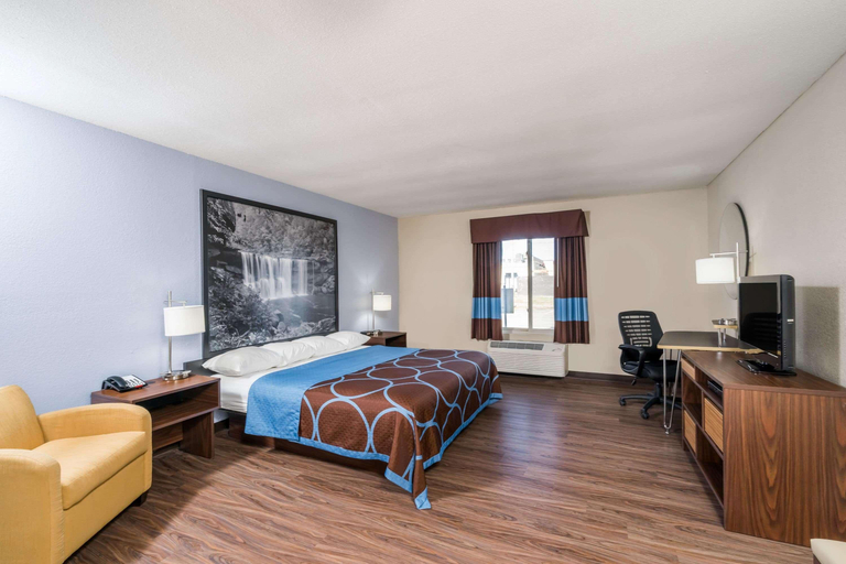 Bedroom 3, Quality Inn Calvert City - Paducah East, Marshall