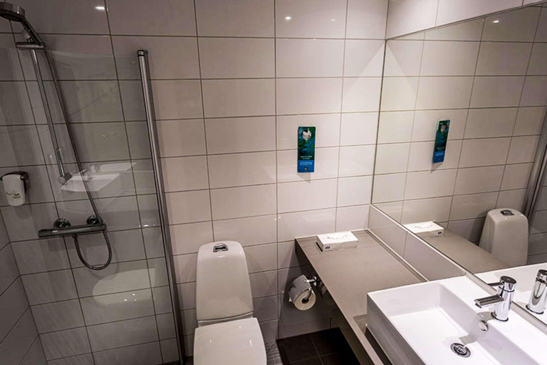 Bathroom 5, Quality Hotel Winn Göteborg, Göteborg