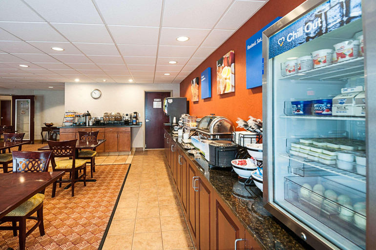 Food & Drinks 5, Comfort Inn & Suites Cambridge, Dorchester