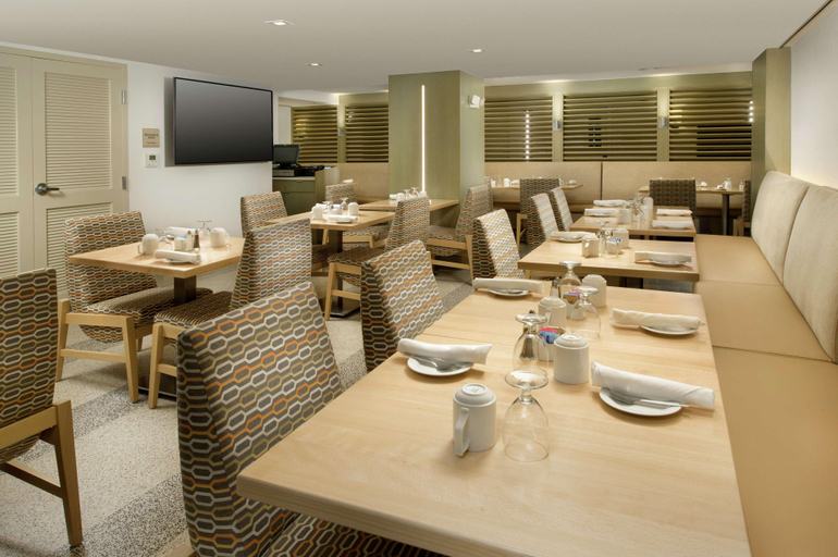 Food & Drinks 5, Hilton Garden Inn Miami South Beach, Miami-Dade