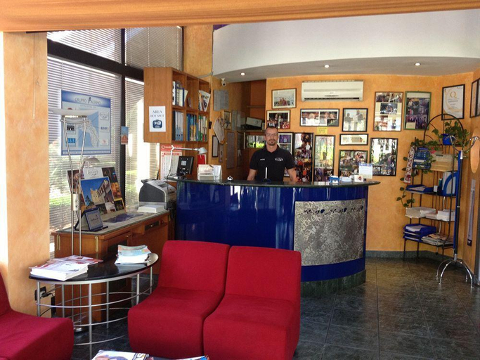 Public Area, Hotel Blue Rose's, Brindisi