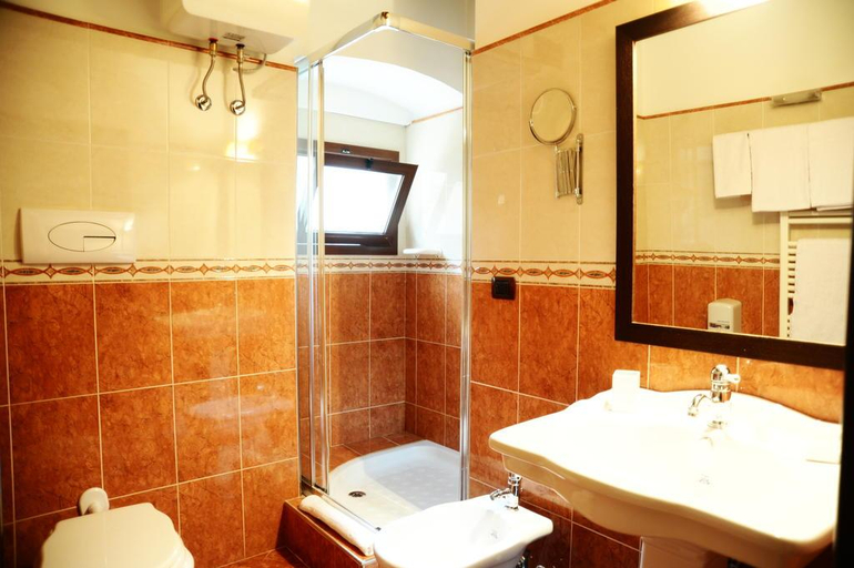 Bathroom, Muro Torto, Foggia
