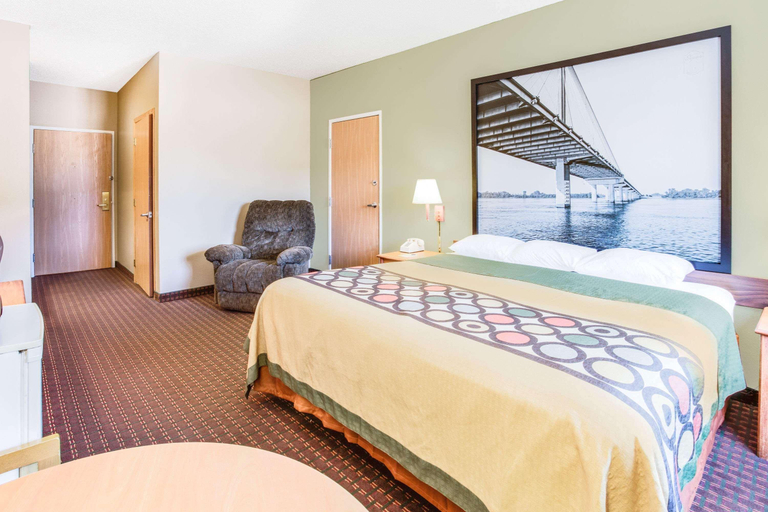 Bedroom 3, MainStay Suites LeClaire - Quad Cities, Scott