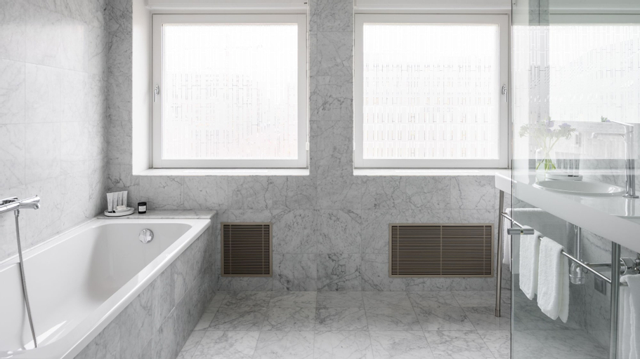 Bathroom 4