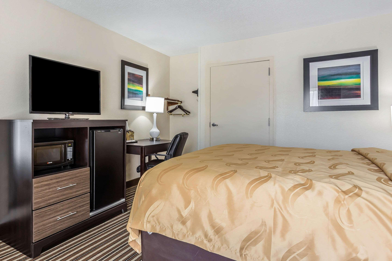 Bedroom 4, Quality Inn Pinehurst Area, Moore