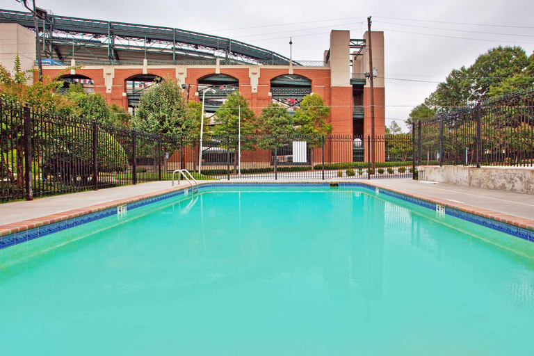 Sport & Beauty, Country Inn & Suites Atlanta Downtown S, Atlanta