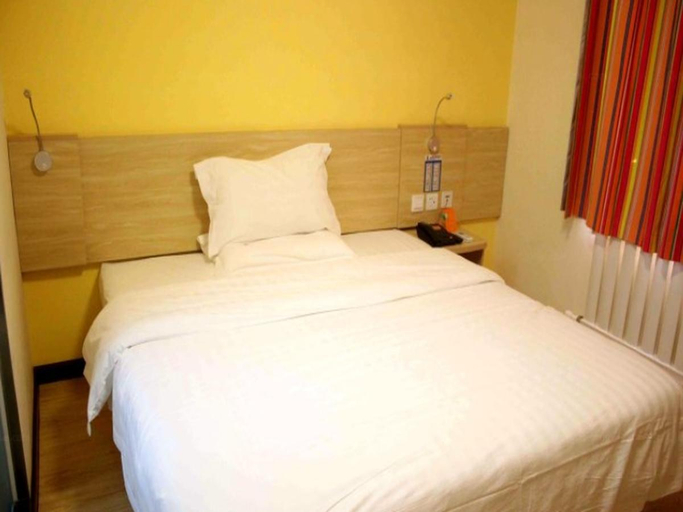 Bedroom, 7Days Inn Deyang Zhongjiang Kuishan Park, Deyang